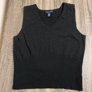 Black sleeveless shirt (formal)
